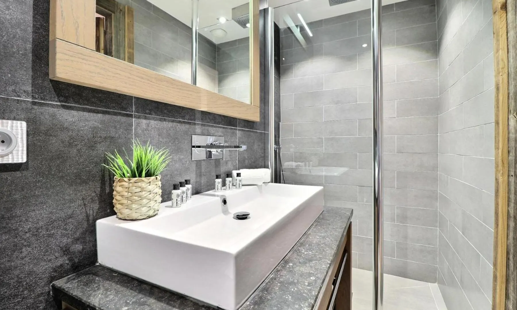 Apartment Residence Tonic - Appartement Altachic - 9 Personnes - Morzine Centre Mae-3931