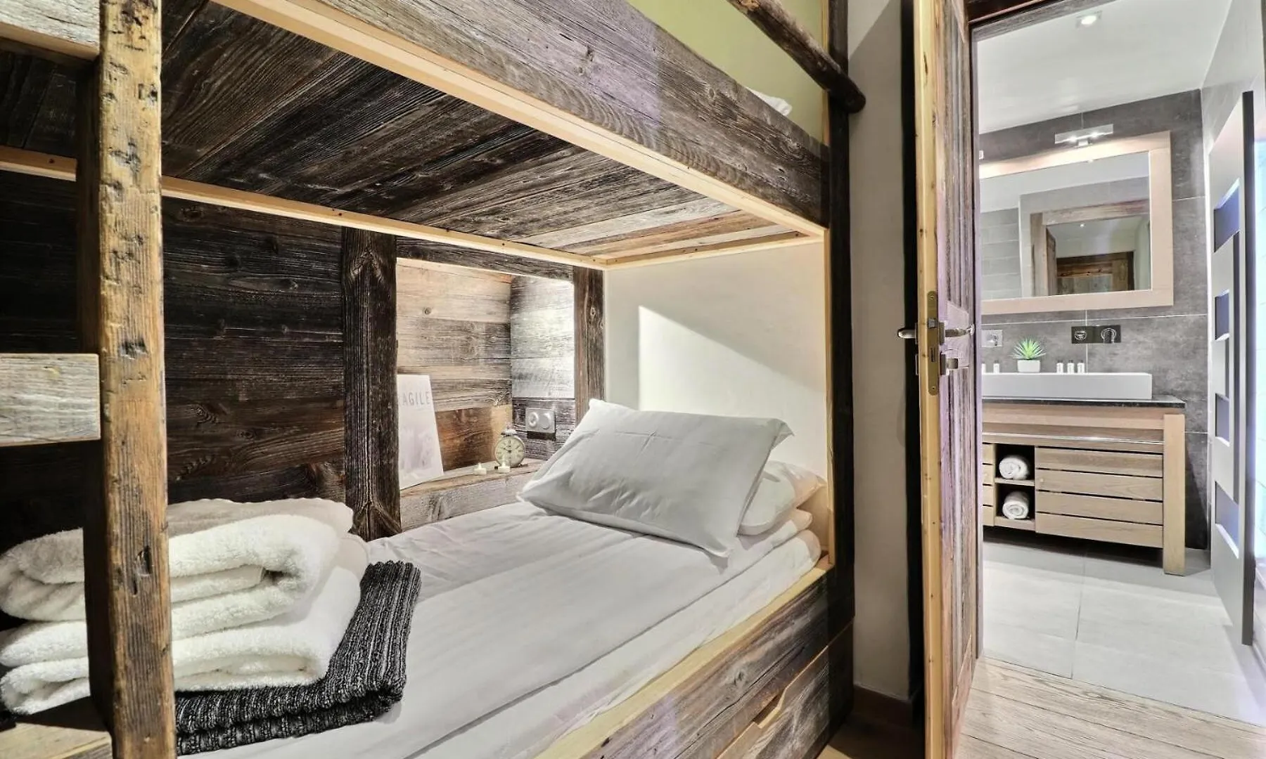 Apartment Residence Tonic - Appartement Altachic - 9 Personnes - Morzine Centre Mae-3931 France